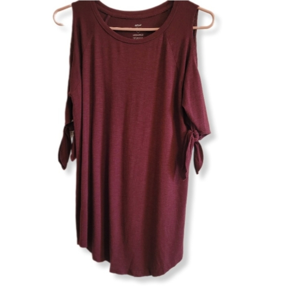 AERIE Just Add Leggings Cold Shoulder T-Shirt - Picture 3 of 5
